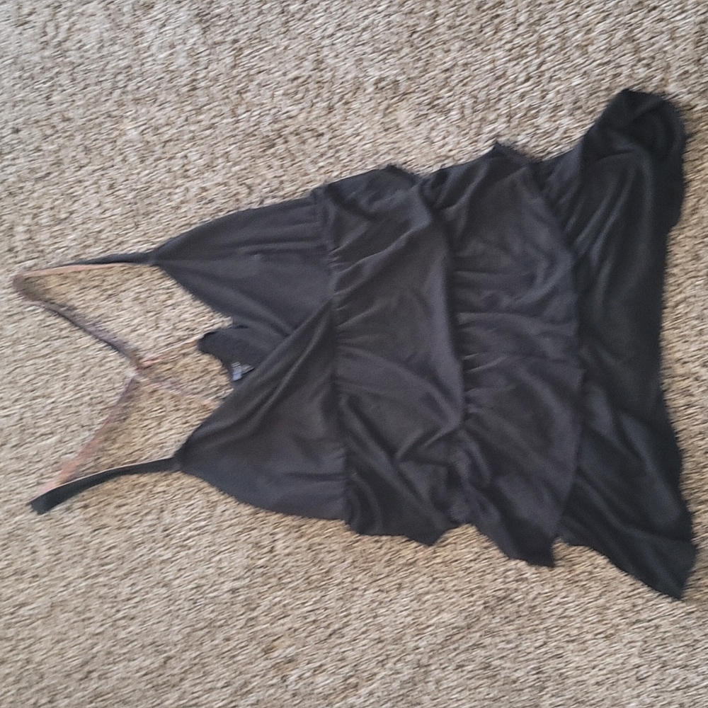 Womens flowy tank